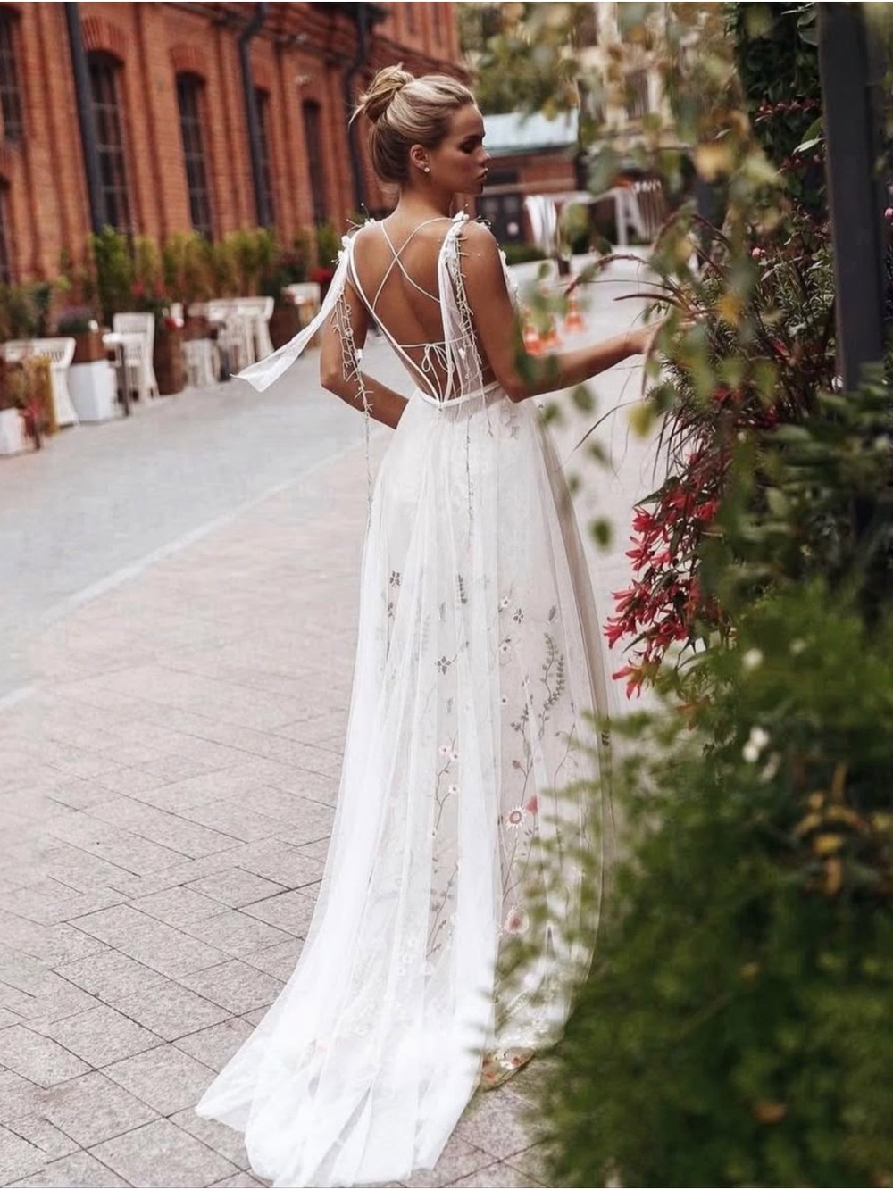 Lofgrein Wedding Dress by Rara Avis - Romantic floral two-piece gown